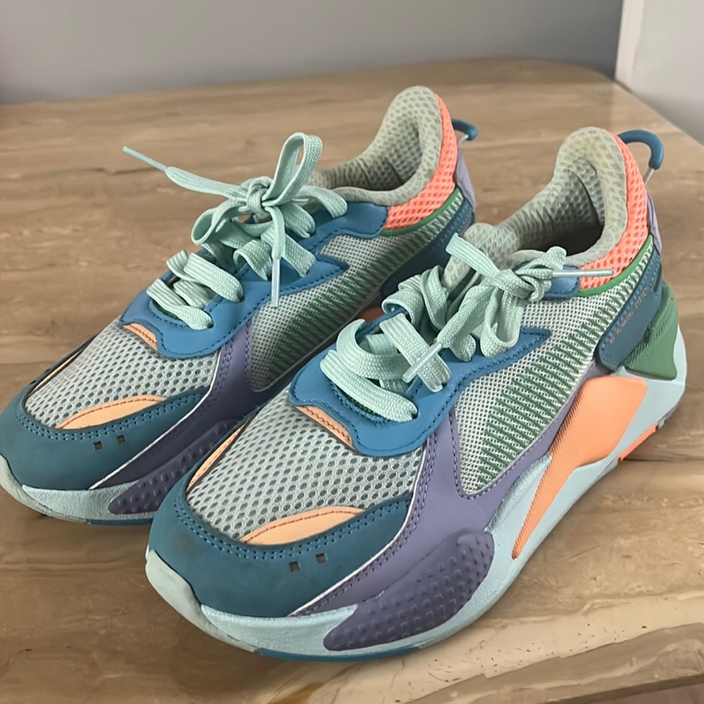 PUMA RS RUNNING SYSTEM LIMITED EDITION NEON LIKE NEW SIZE 7 WOMEN